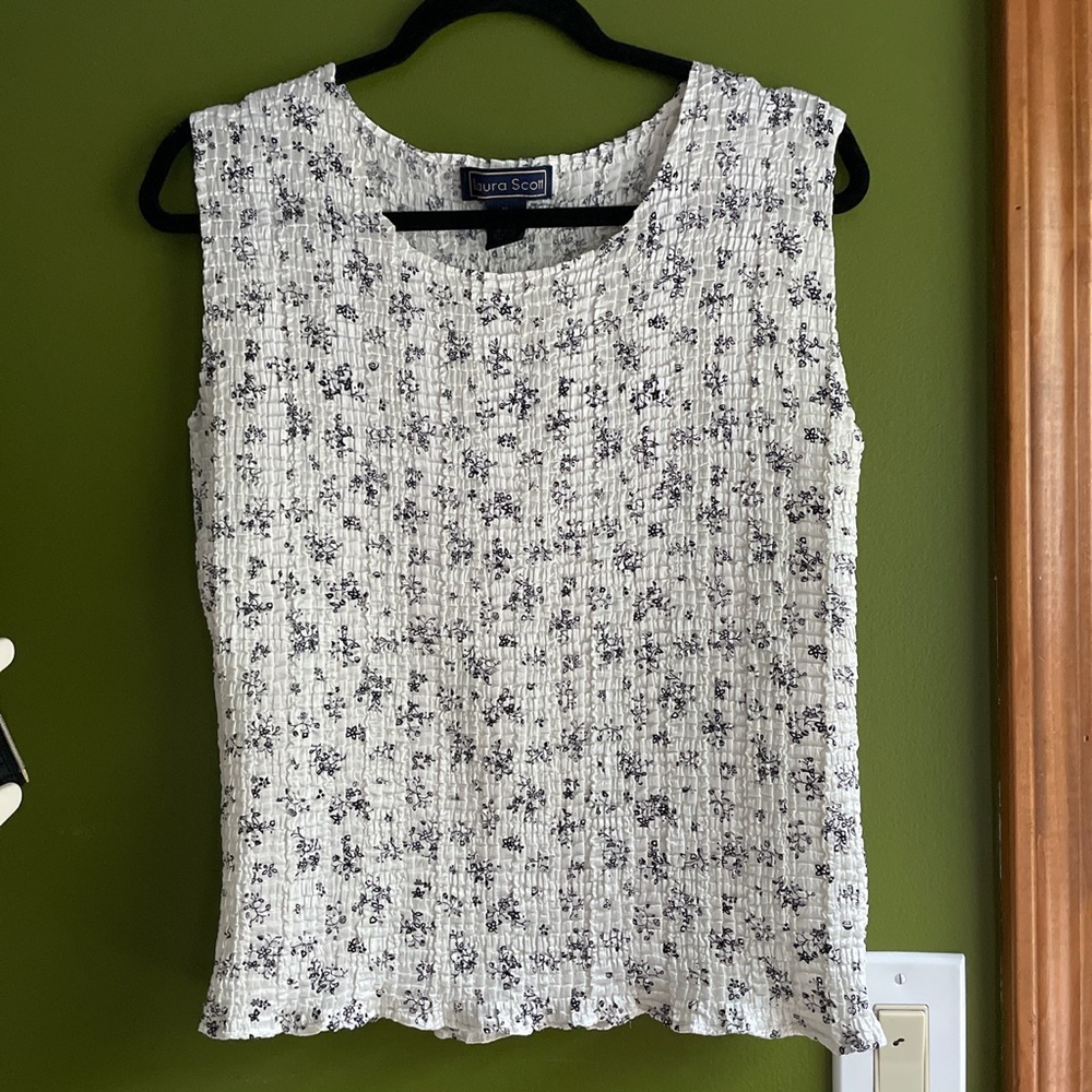 White textured tank
